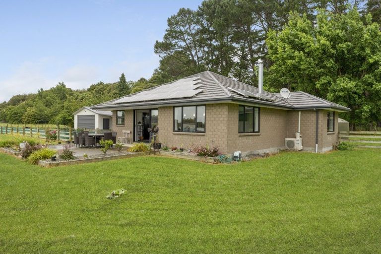 Photo of property in 81 Halls Road, Pahiatua, 4910