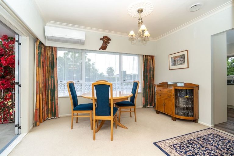 Photo of property in 328 Cambridge Road, Hillcrest, Hamilton, 3216