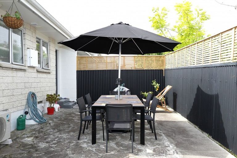 Photo of property in 4/50 Middle Road, Havelock North, 4130