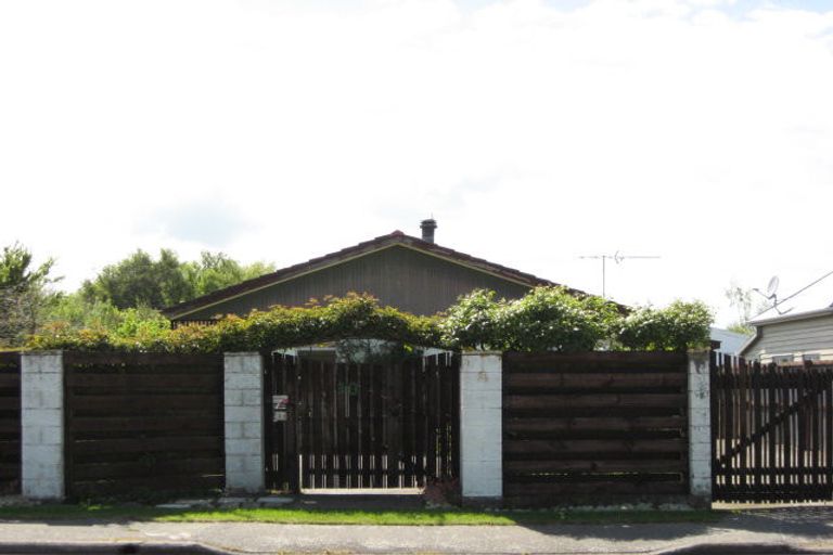 Photo of property in 30 Bush Street, Rangiora, 7400