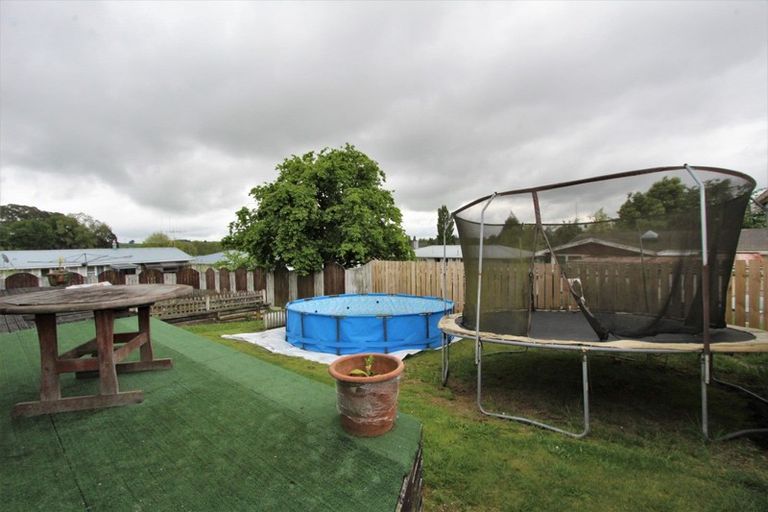Photo of property in 6 Koreke Place, Tokoroa, 3420