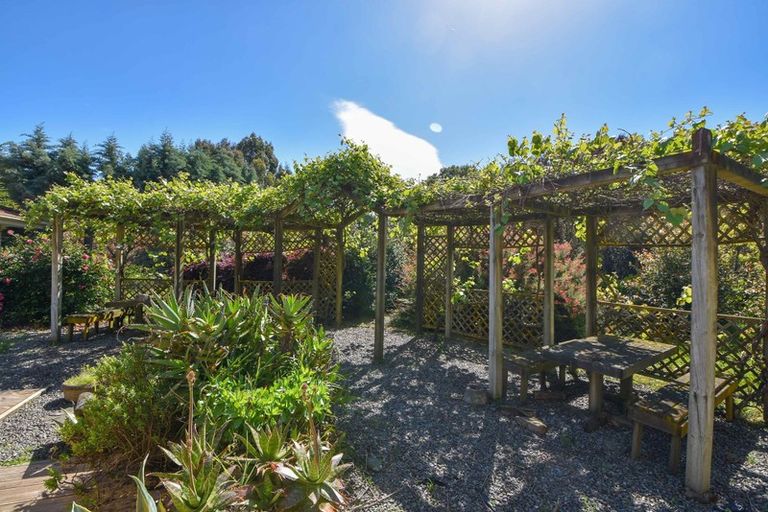 Photo of property in 265 No 1 Line, Tauwharenikau, Featherston, 5771