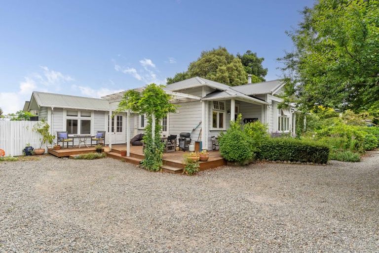 Photo of property in 270 High Street North, Carterton, 5713