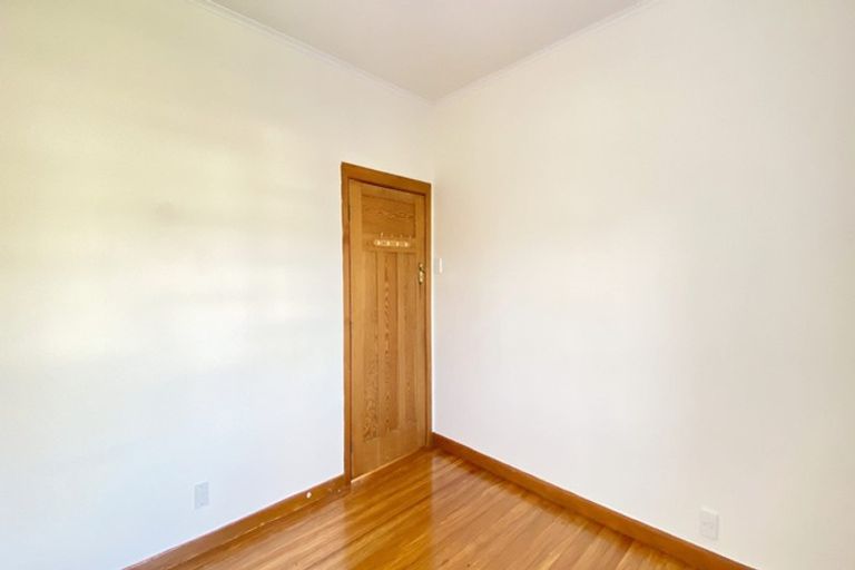 Photo of property in 71 Keegan Drive, Massey, Auckland, 0614