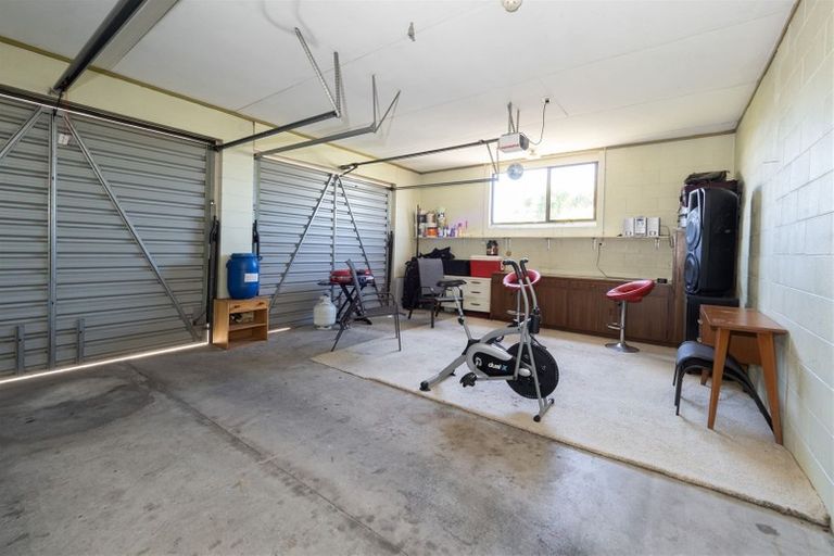 Photo of property in 20 Glassey Drive, Allenton, Ashburton, 7700