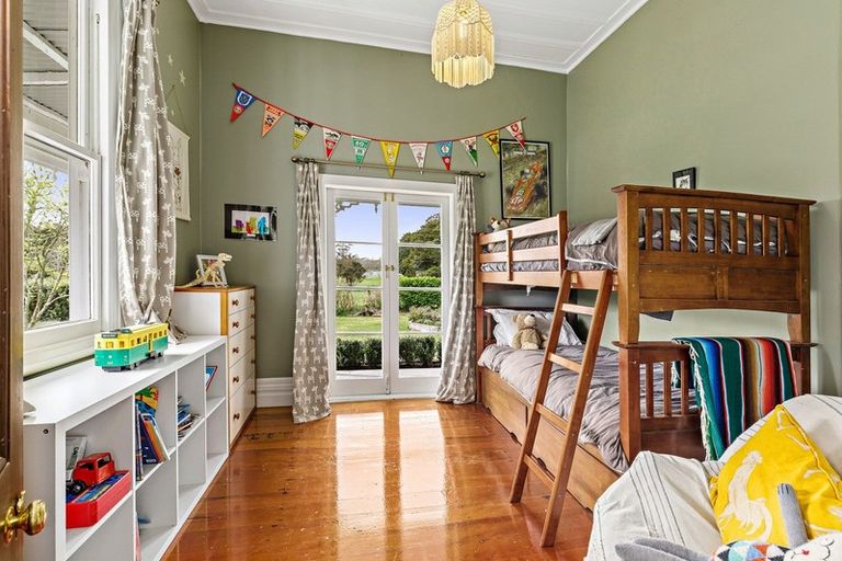 Photo of property in 63 Kaipara Flats Road, Warkworth, 0981