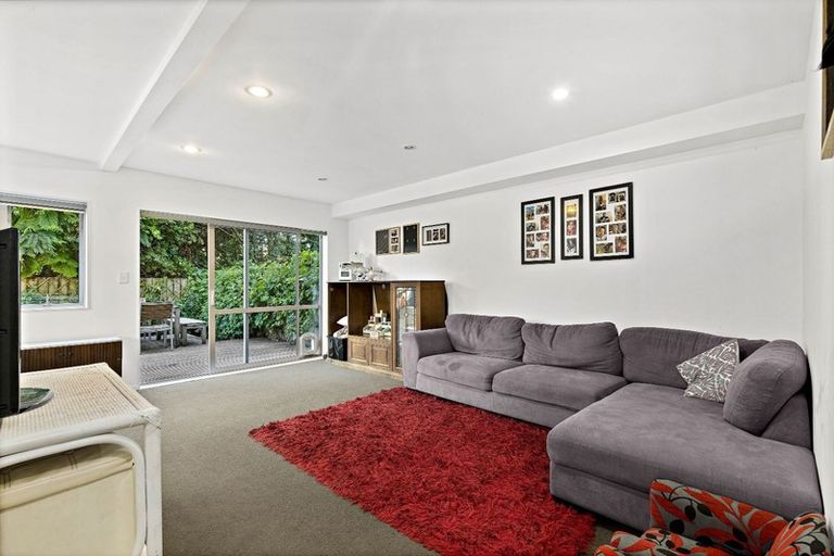 Photo of property in 8/45a Swanson Road, Henderson, Auckland, 0610