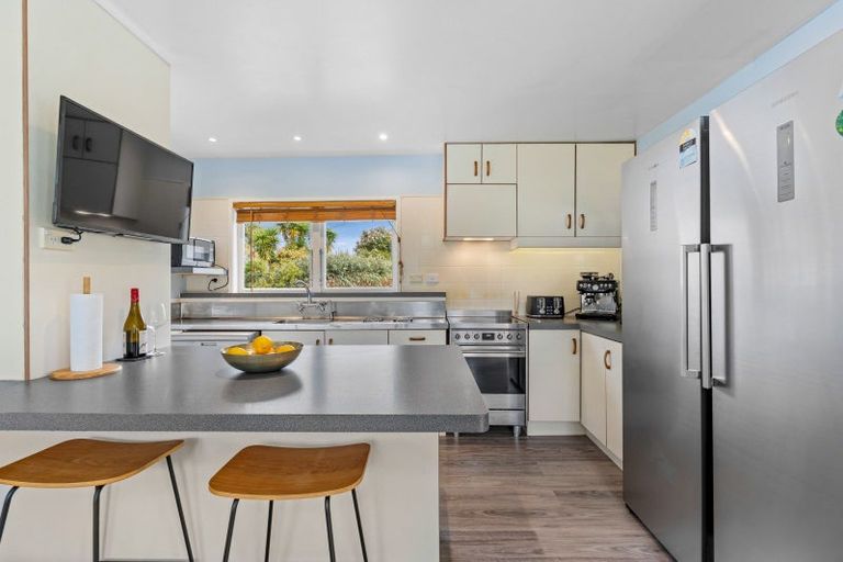 Photo of property in 14 Kereru Street, Maunu, Whangarei, 0110