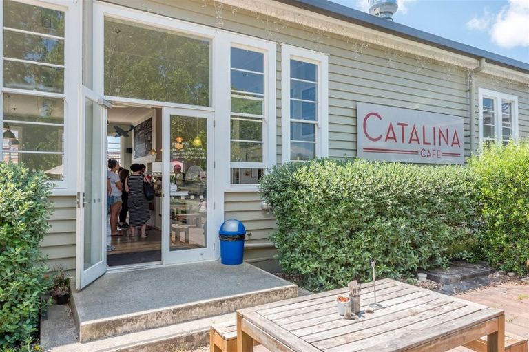 Photo of property in 7 Weta Road, Hobsonville, Auckland, 0616