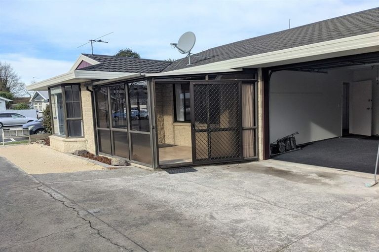 Photo of property in 1/63 Division Street, Riccarton, Christchurch, 8041