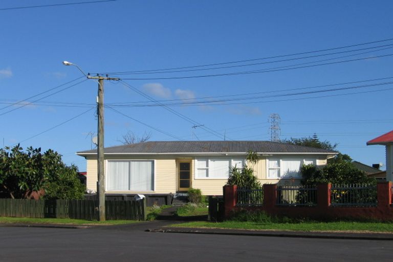 Photo of property in 10 Terry Place, Otara, Auckland, 2023