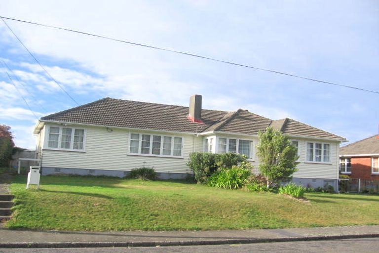 Photo of property in 8 Fisher Street, Johnsonville, Wellington, 6037