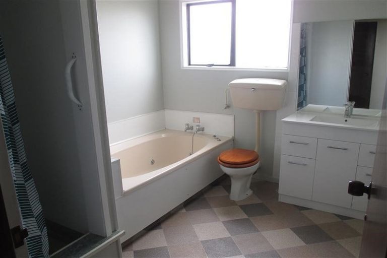 Photo of property in 29f O'briens Road, Sockburn, Christchurch, 8042