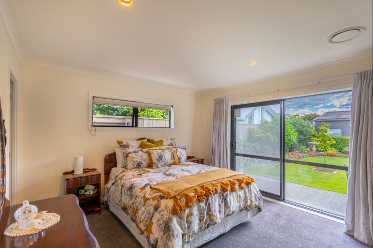 Photo of property in 6a Willow Drive, Taradale, Napier, 4112