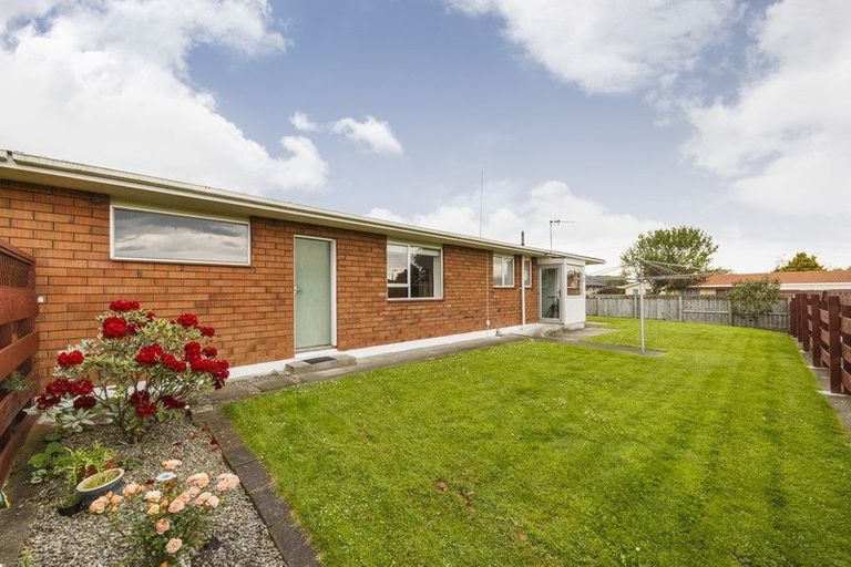 Photo of property in 2a Shelton Place, Feilding, 4702