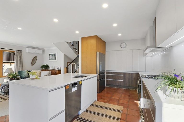 Photo of property in 15 Eversley Terrace, Richmond, 7020