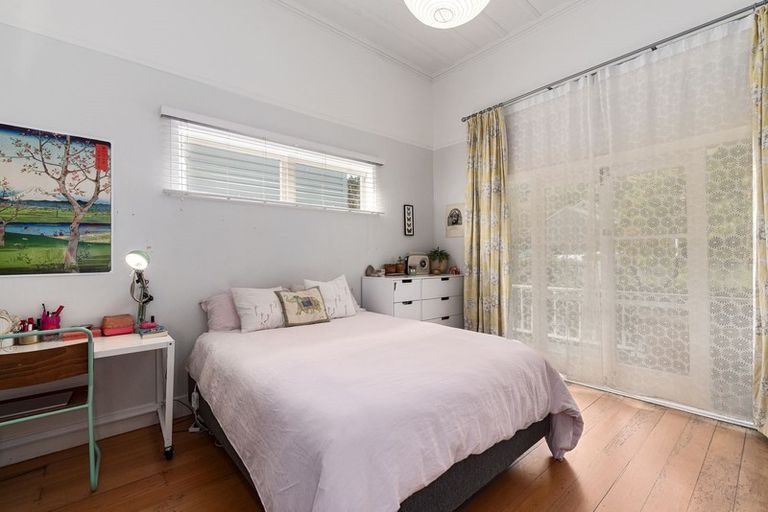 Photo of property in 141 Victoria Road, Devonport, Auckland, 0624