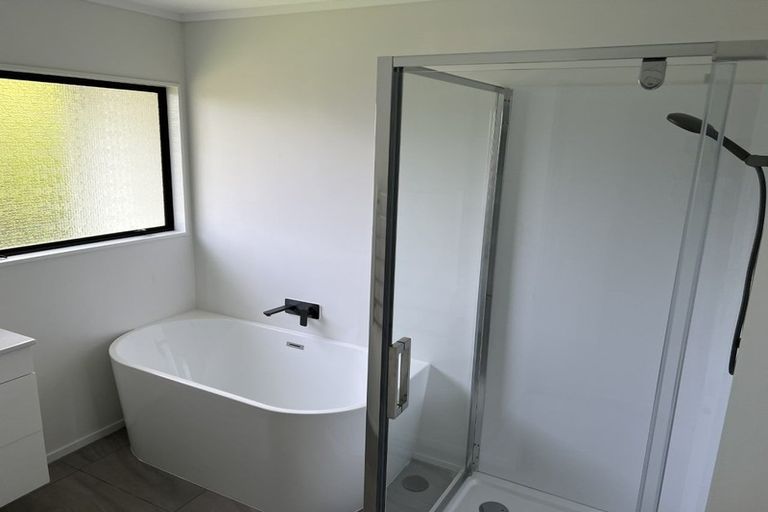 Photo of property in 11 Saint Hill Lane, Havelock North, 4130