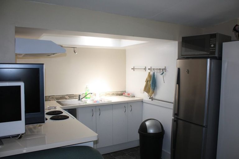 Photo of property in 3 Braid Road, Dunedin Central, Dunedin, 9016