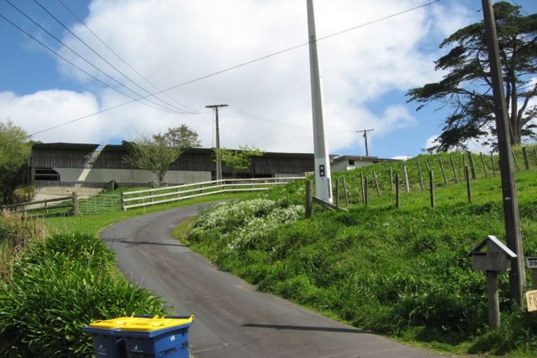 Photo of property in 39 Anzac Valley Road, Waitakere, Auckland, 0816