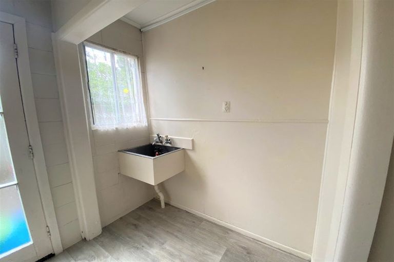 Photo of property in 4/869 Heaphy Terrace, Claudelands, Hamilton, 3214