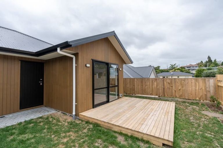 Photo of property in 2/49 Hinton Avenue, Forest Lake, Hamilton, 3200