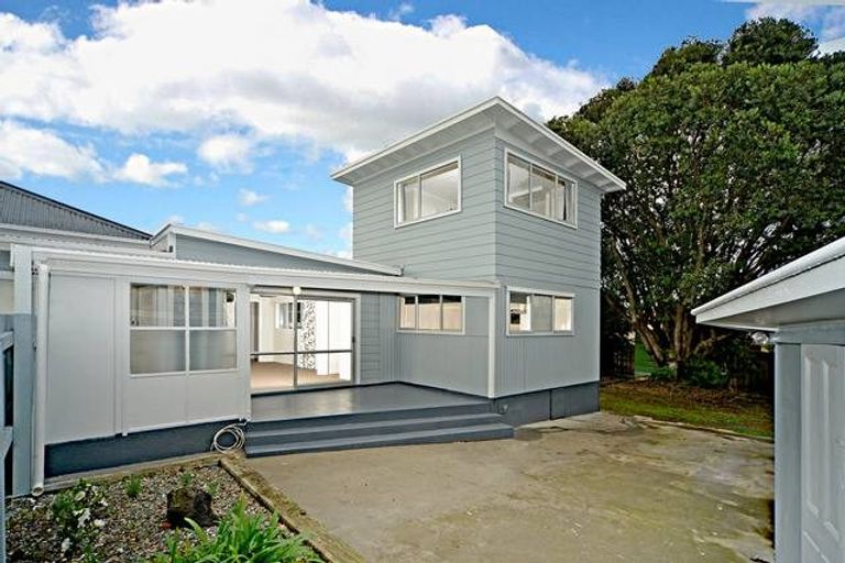 Photo of property in 495a Weymouth Road, Weymouth, Auckland, 2103