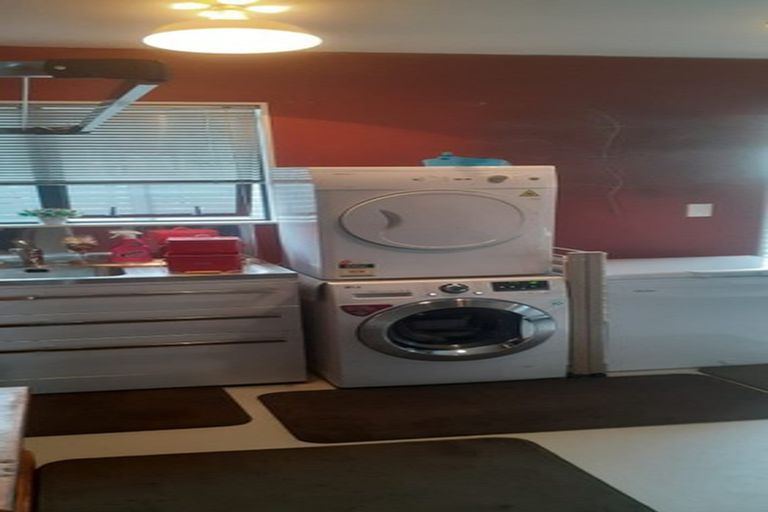 Photo of property in 64 Mary-ellen Place, Coromandel, 3506