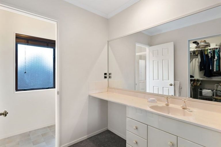 Photo of property in 6 Monet Vale, Rolleston, 7614