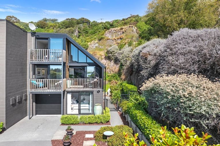 Photo of property in 2/80 Mccormacks Bay Road, Mount Pleasant, Christchurch, 8081