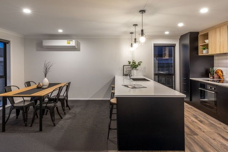 Photo of property in 104 Hinemoa Street, Levin, 5510