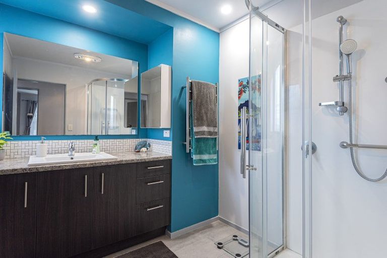 Photo of property in 19b Commins Road, Onerahi, Whangarei, 0110