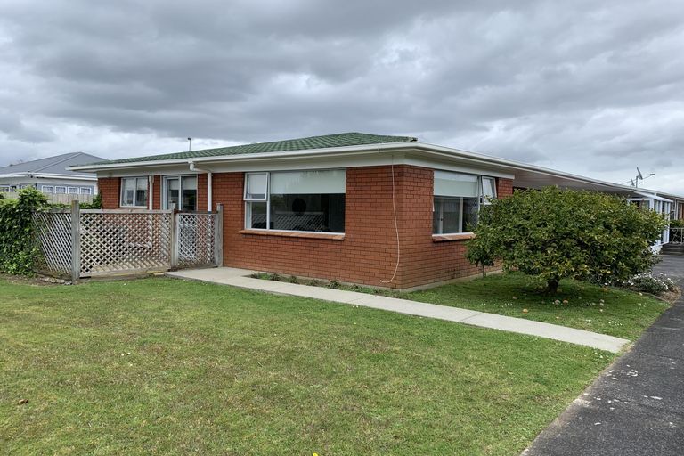 Photo of property in 1/63 Cook Street, Howick, Auckland, 2014