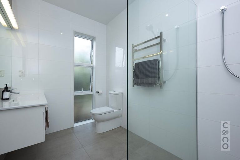 Photo of property in 44 Fruitlands Road, Kumeu, 0810