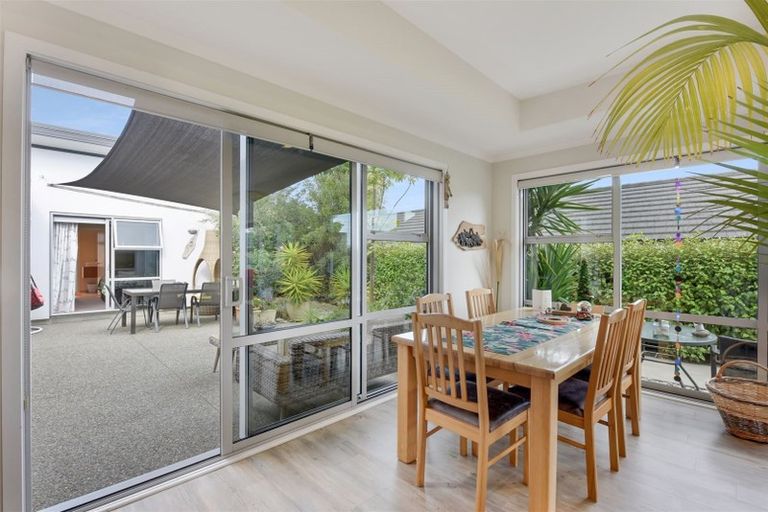 Photo of property in 40 Marino Grove, Richmond, 7020