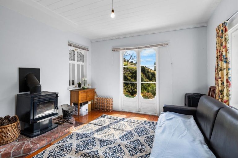 Photo of property in 8 Shadbolts Road, Pigeon Bay, Akaroa, 7583