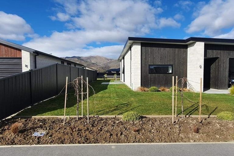 Photo of property in 3 Dawkins Street, Cromwell, 9310