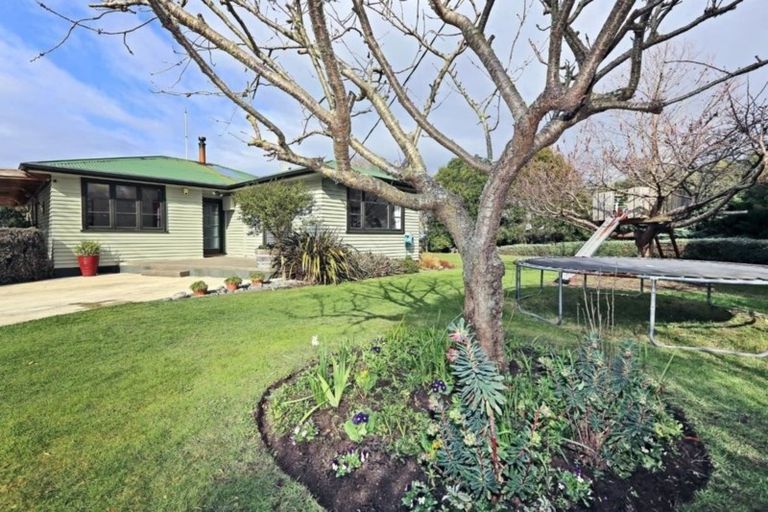 Photo of property in 729 Te Aute Road, Pakipaki, Hastings, 4172