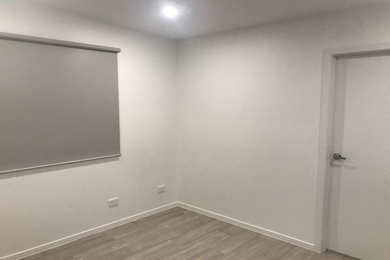 Photo of property in 7 Skyla Place, Massey, Auckland, 0614