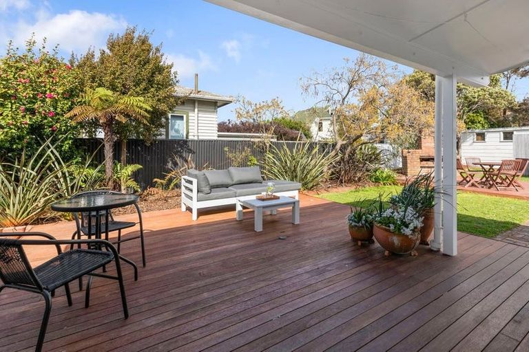 Photo of property in 48 Bristol Square, Hutt Central, Lower Hutt, 5010