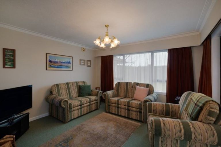 Photo of property in 43 Whitefield Street, Kaiapoi, 7630