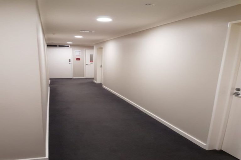 Photo of property in Aitken Street Apartments, 411/5 Aitken Street, Thorndon, Wellington, 6011