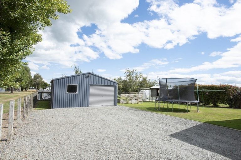 Photo of property in 1 Anne Street, Winton, 9720