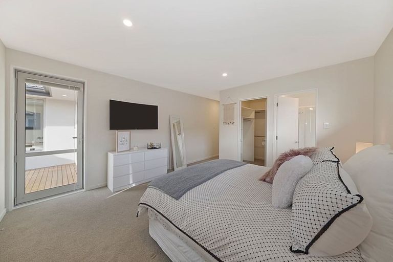 Photo of property in 12 Kingsbridge West, Burwood, Christchurch, 8083