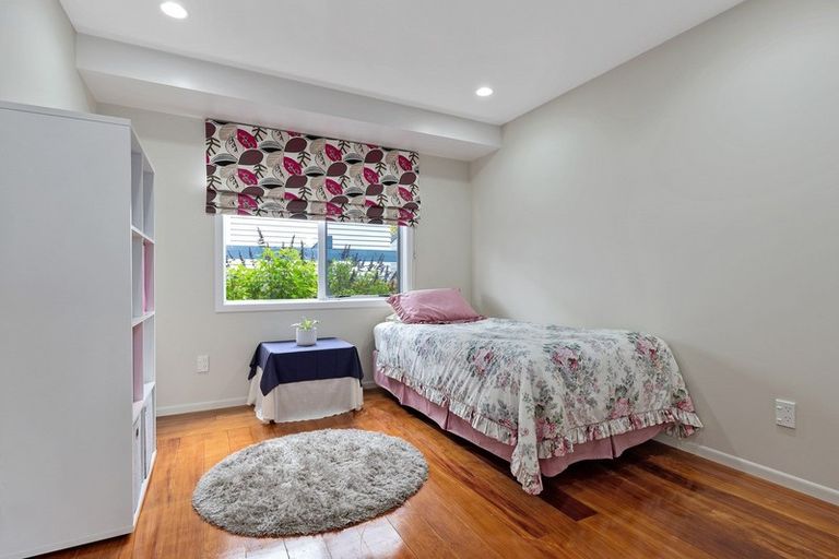 Photo of property in 28 Mccracken Avenue, Hillcrest, Hamilton, 3216