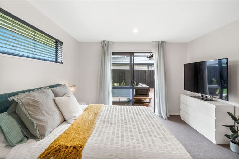 Photo of property in 36 Broadway Parade, Rolleston, 7615