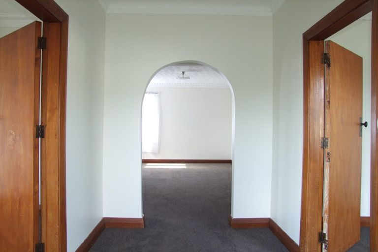 Photo of property in 9 Ossian Street, Milton, 9220