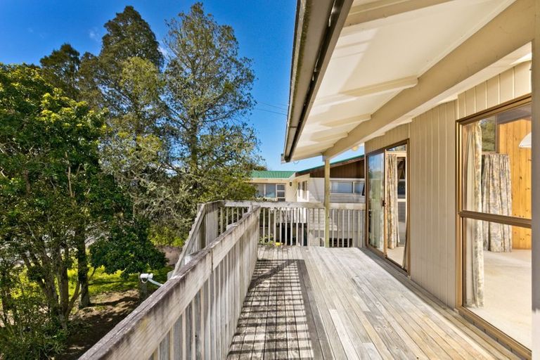 Photo of property in 22 Awaruku Road, Torbay, Auckland, 0630