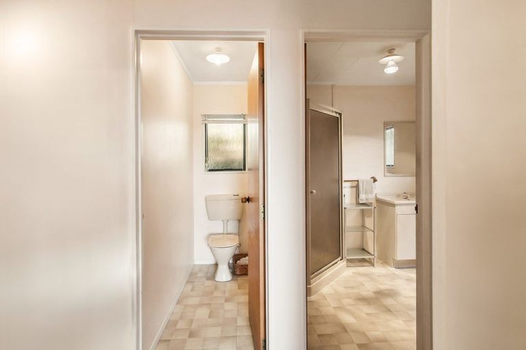 Photo of property in 43 Kings Road, Paihia, 0200