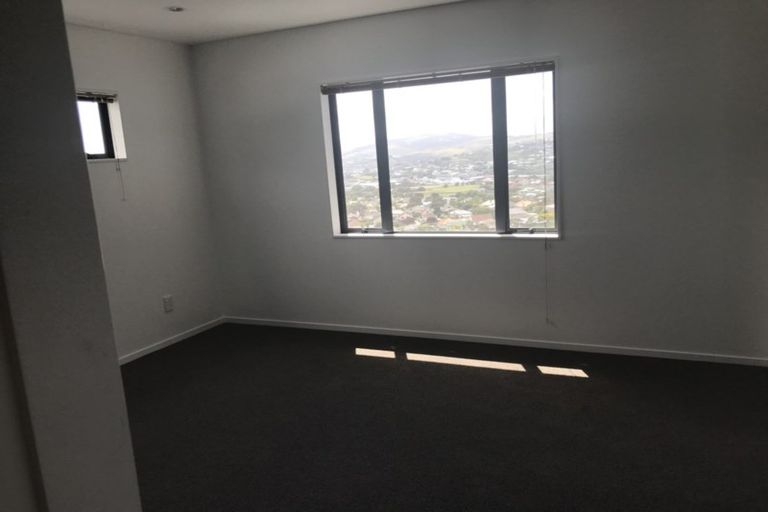 Photo of property in 19 Marjory Close, Broadmeadows, Wellington, 6035